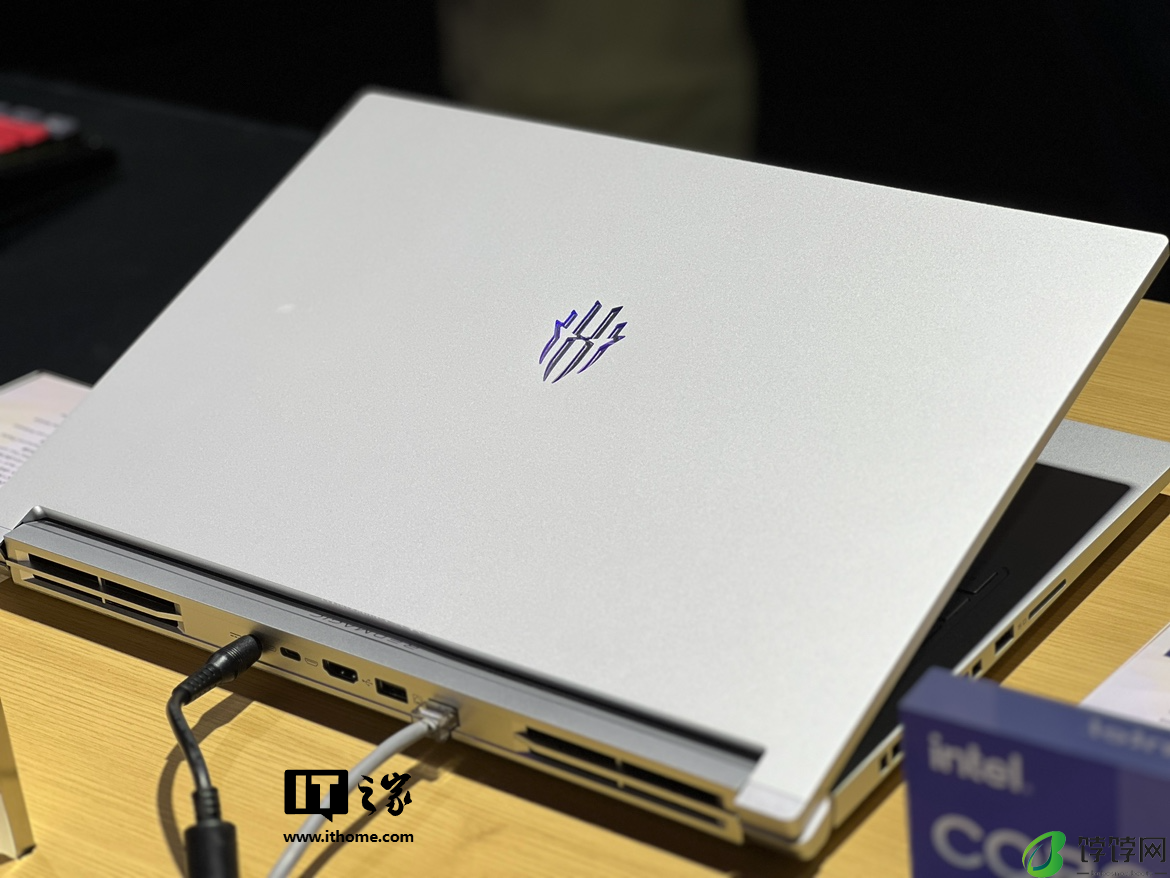 红魔首款游戏本 16 Pro 重量 2.4kg，口号“强悍但轻薄”