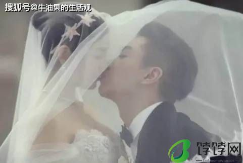 陈妍希婚变后露面，面部浮肿状态差，离婚原因引发猜测-月光资讯网