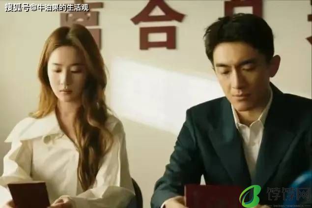 陈妍希婚变后露面，面部浮肿状态差，离婚原因引发猜测-月光资讯网