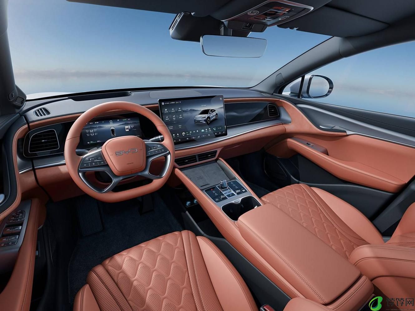 比ModelY划算！4.8米SUV不到19万，4.2秒破百660km续航，800V平台