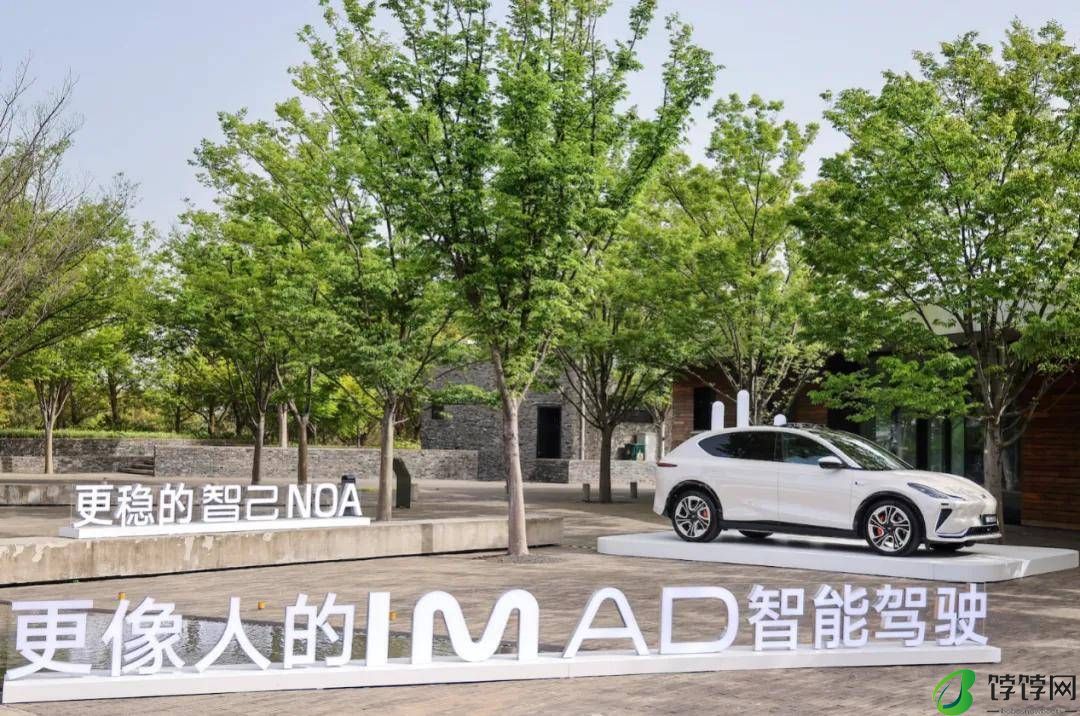 智驾供应商：闷声发大财？