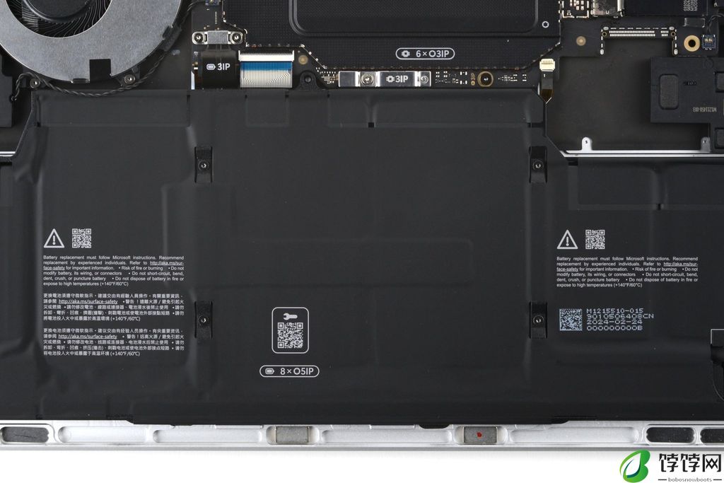 从 0 到 8，微软打造最易维修 Surface：用户在家也能轻松搞定全新 Surface Laptop 第 7 版/ Pro 第 11 版