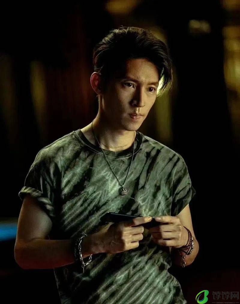 34岁知名男星翻车，怼粉丝语气狂妄，曾合作金晨张艺兴-月光资讯网