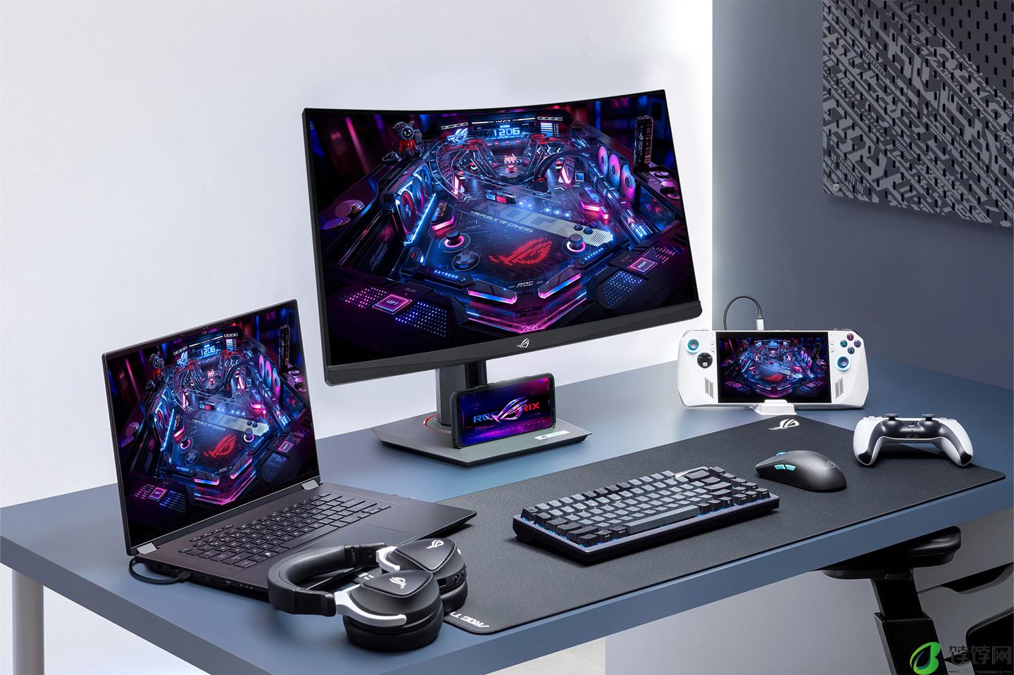 华硕 ROG 推出 Strix XG27WCS 曲面显示器：2K 180Hz Fast VA 面板，1799 元