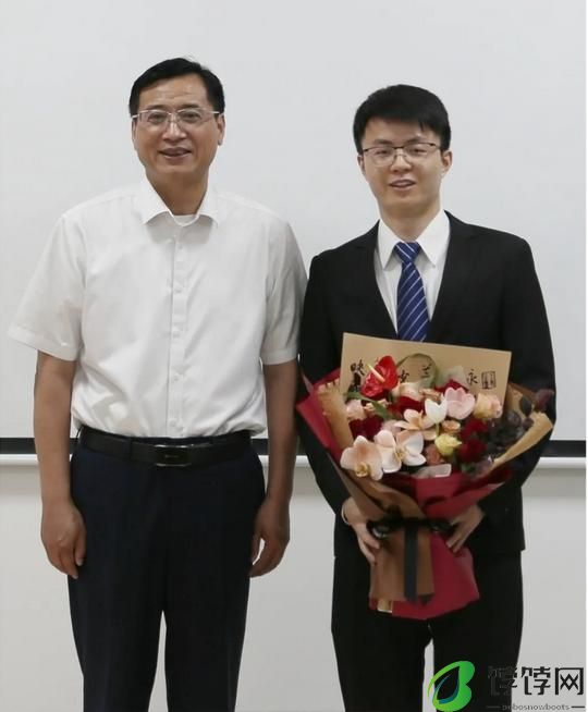 毕业典礼上表态要回西部建设家乡的清华博士陈强，已入职西南大学