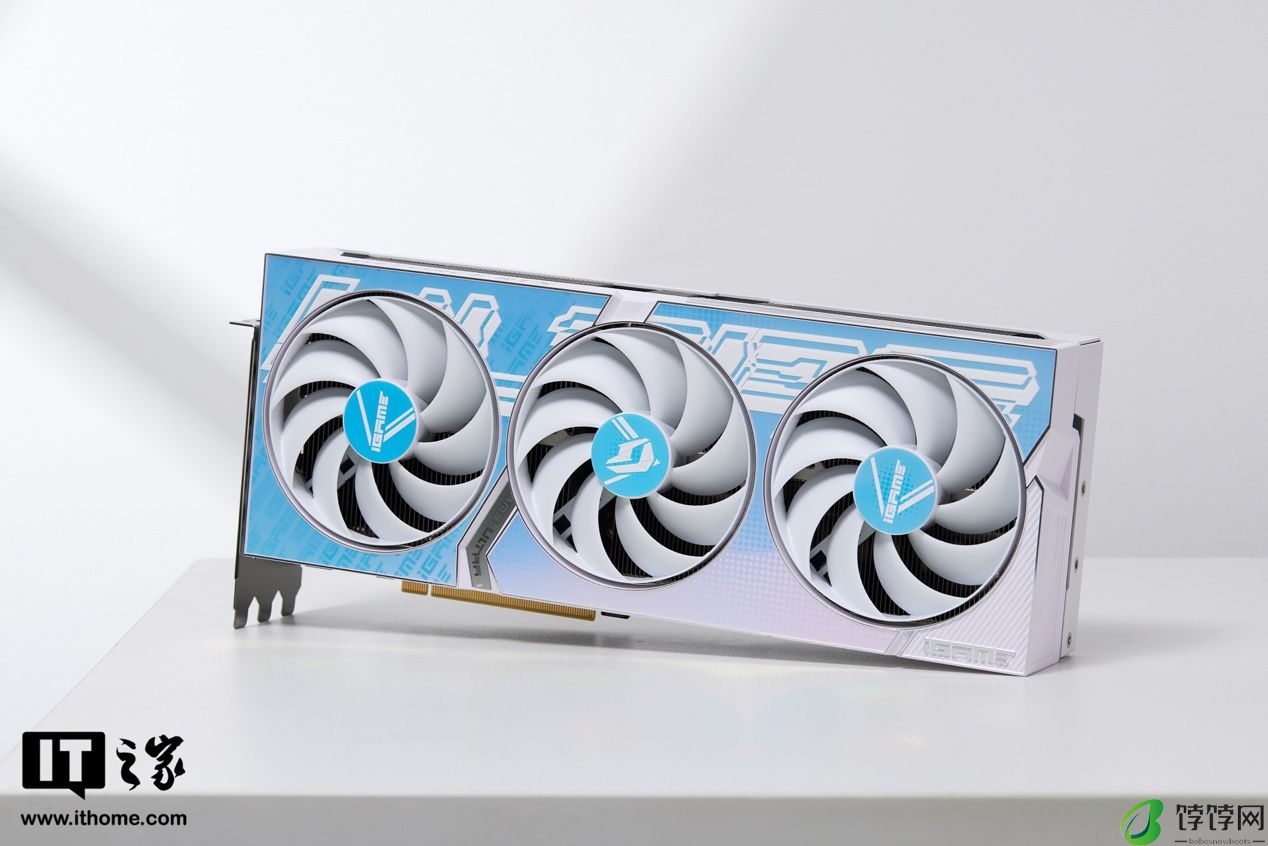 iGame GeForce RTX 4070 Ti SUPER Ultra W OC 16GB 显卡评测：2K 极致游戏体验