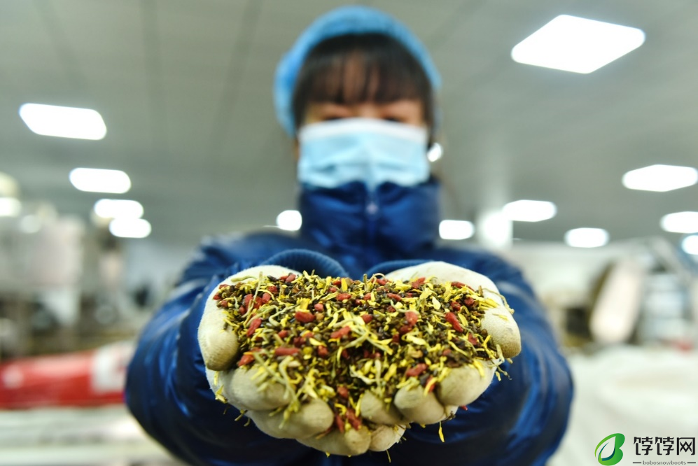 从小众品类到百亿产业，拼多多如何爆改亳州花草茶？