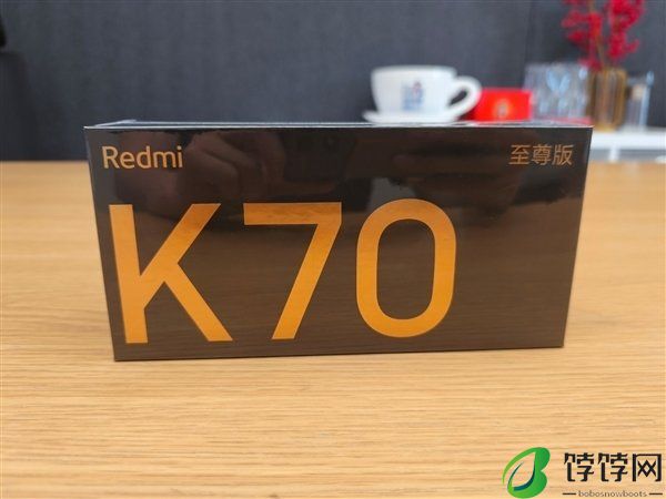 雷军首爆新机进度：3千以内的性能之王！配置掀桌子