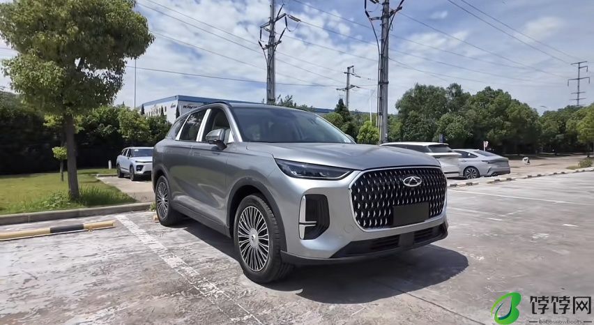 奇瑞瑞虎8L实车曝光 2.0T中型SUV定位旗舰