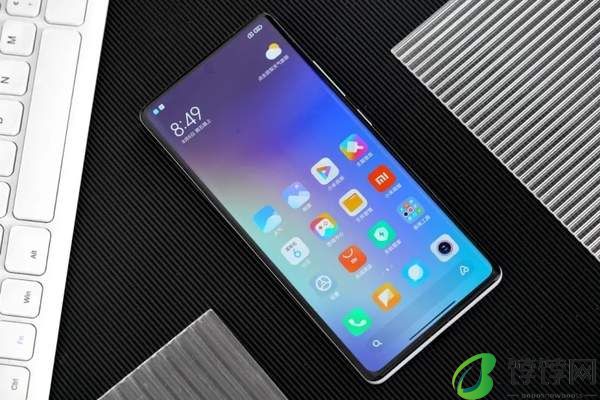 小米MIX5官方最新消息 高分屏下+去黑边+全陶瓷