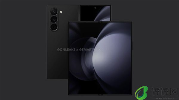 三星Galaxy Z Fold 6机模泄露：机身进一步收窄 整体更方正