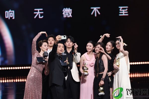 拍完微博电影之夜：感受华为Pura 70追星神器的亿点点震撼