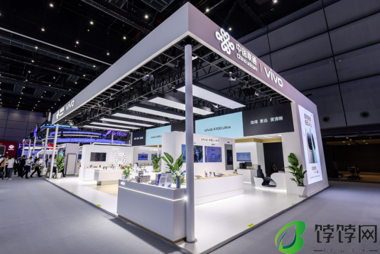 vivo参加2024联通合作伙伴大会 展出通信、AI、影像软硬实力