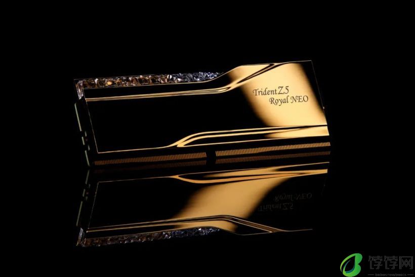 芝奇推出 DDR5-8000 旗舰 Trident Z5 Royal Neo 皇家戟 EXPO 系列内存