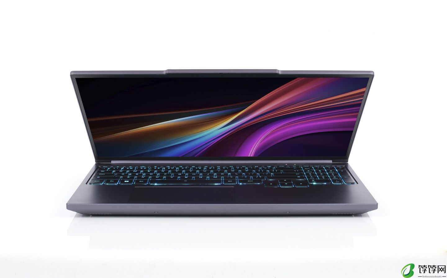 机械革命极光 X 游戏本首发信息公布：2.5K 165Hz 高刷屏、四配置可选