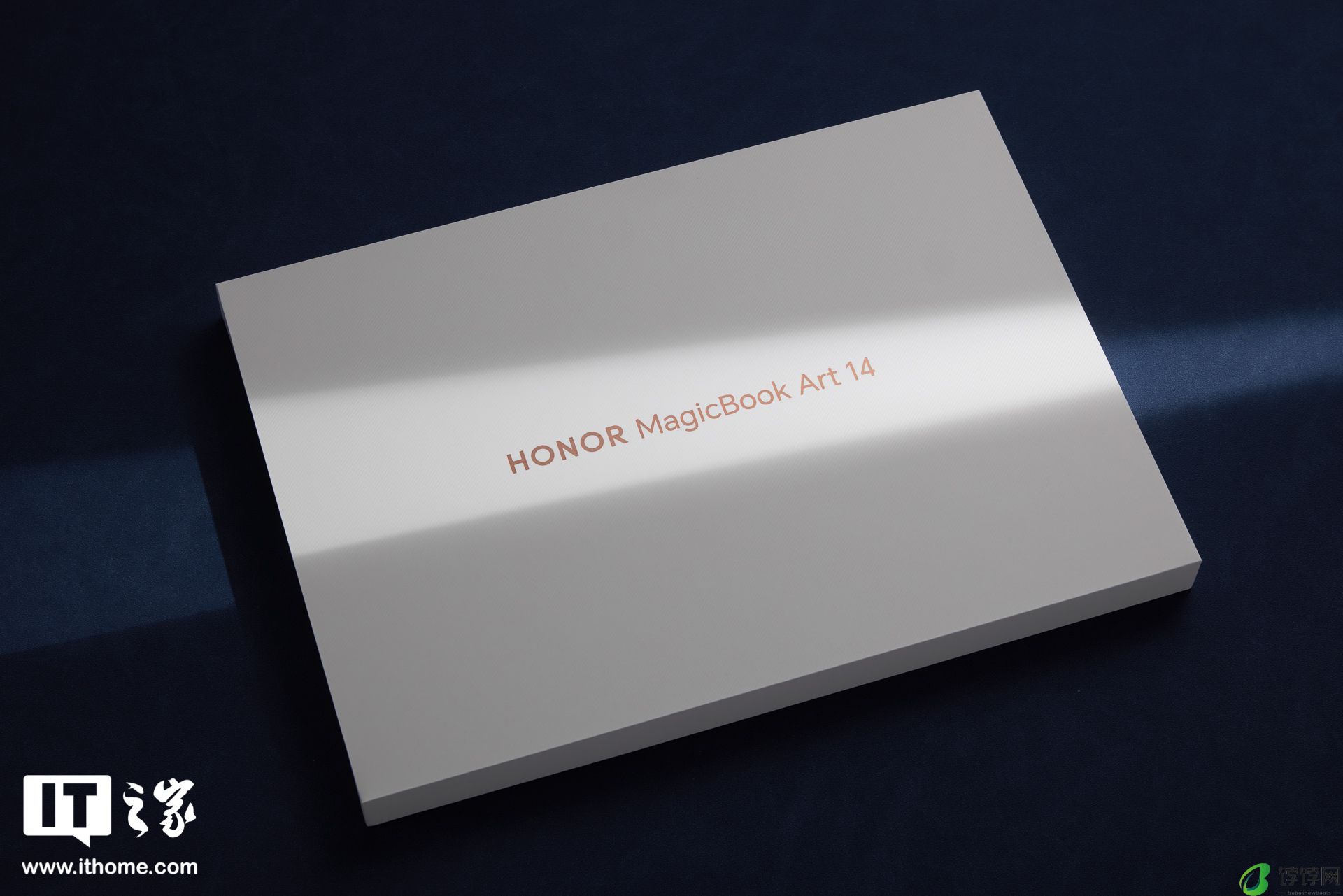 荣耀 MagicBook Art 14 笔记本配置公布：酷睿 Ultra5/7、最高 32GB+1TB