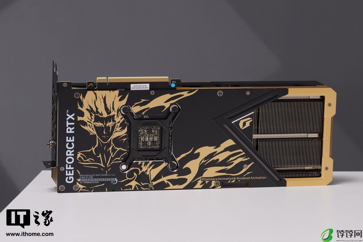 iGame RTX 4070 Ti SUPER 雾山五行联名定制款显卡图赏：玄墨金焰，释放强大烿火之力