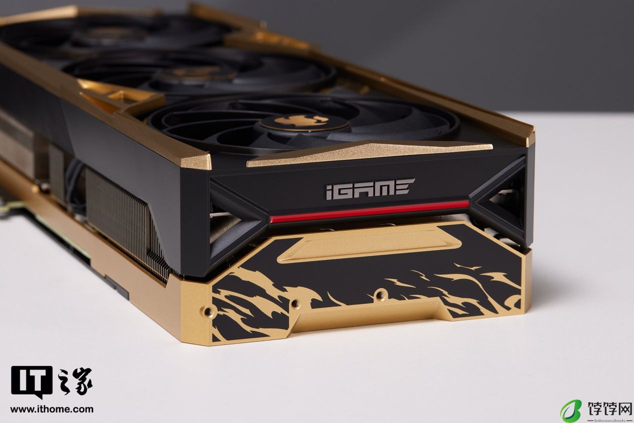 iGame RTX 4070 Ti SUPER 雾山五行联名定制款显卡图赏：玄墨金焰，释放强大烿火之力