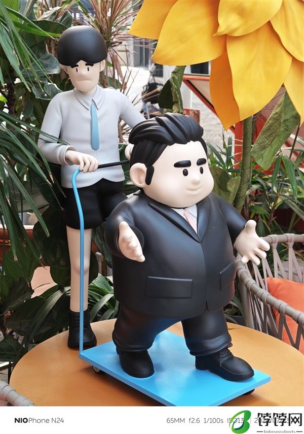 蔚来NIO Phone 2上手：史上最纯净的安卓旗舰 0广告0预装