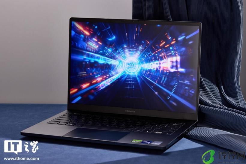 七彩虹源 N14 全能本 AI PC 评测：轻薄高性能，AI 能力抢眼