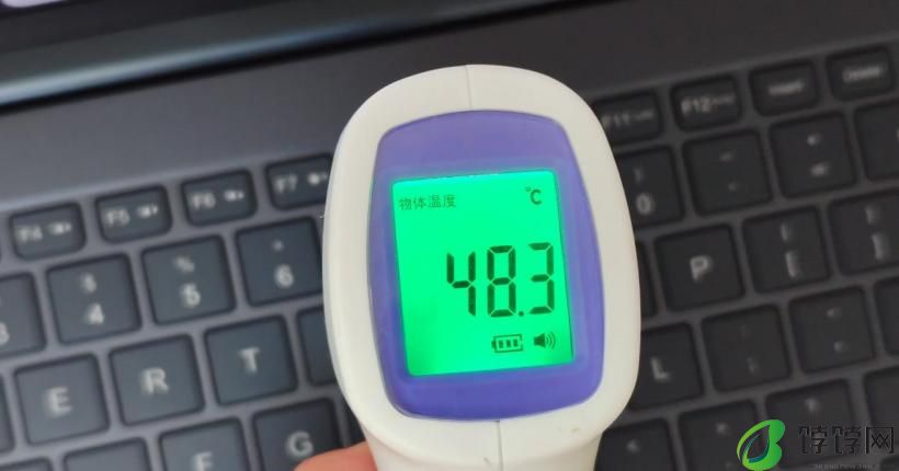 七彩虹源 N14 全能本 AI PC 评测：轻薄高性能，AI 能力抢眼