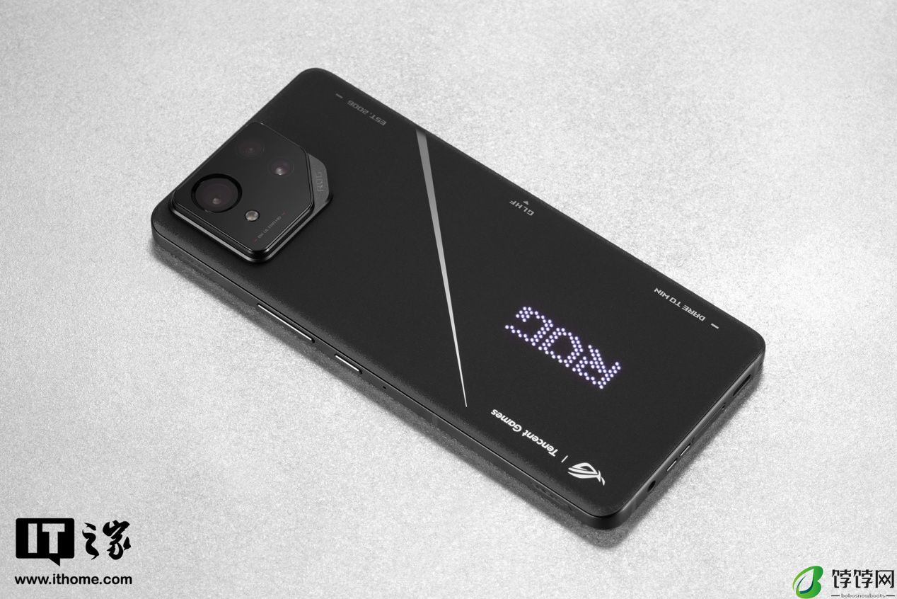 华硕 ROG 8 系列游戏手机官宣与《QQ 飞车手游》合作，7 月 13 日 Bilibili World 2024 揭晓