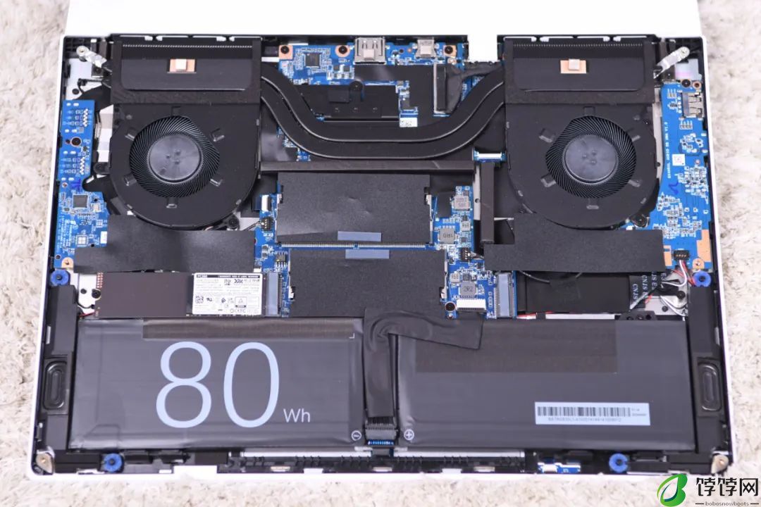 机械革命预热无界 14X 暴风雪至尊版笔记本：80Wh 电池、双 70mm 风扇散热