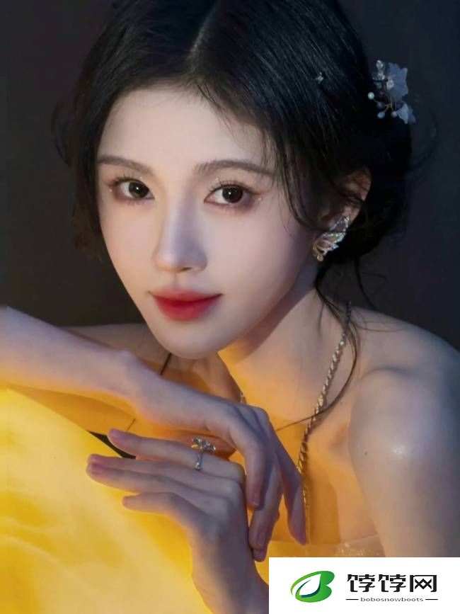 鞠婧祎