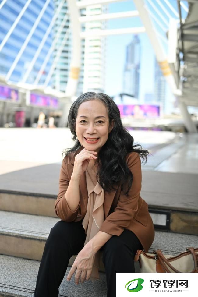妻子与人合拍短视频被丈夫砍伤