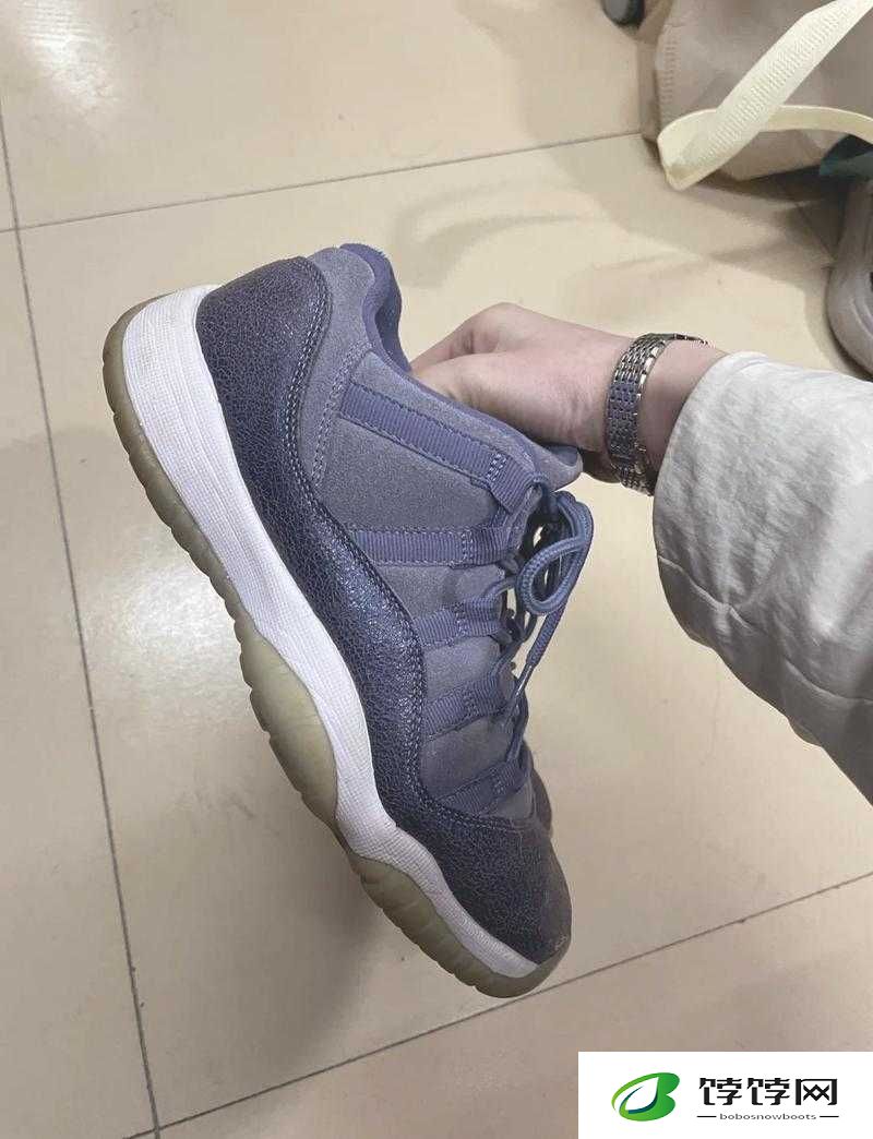 宿舍 aj11 飞机：当代年轻人的潮流密码