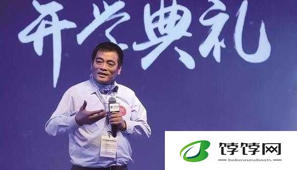 开会时在桌下运动：惊爆职场的隐秘行为