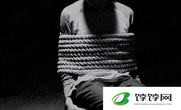 绑架：黑色袜子堵塞胶带封口细节披露