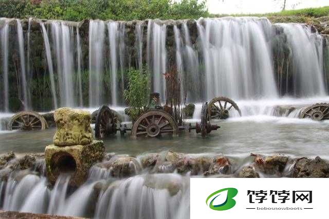 黄龙直捣溪水潺潺，好一幅美景