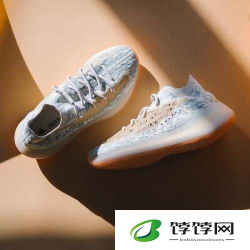 Yeezy蜜桃满天星：时尚潮流新宠