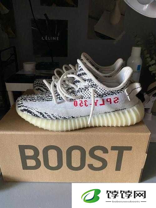 Yeezy380 蜜桃粉和白色据传有剧本炒作：一场虚构的营销闹剧？