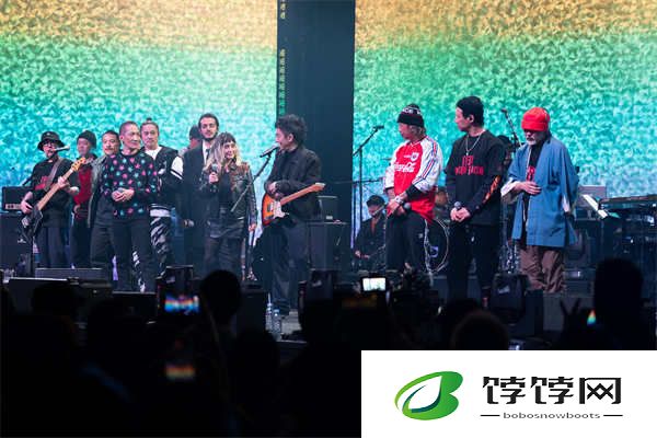 何超黄贯中伦敦开唱 特别献唱怀念好友大S
