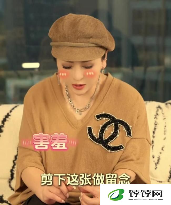 向太晒最年轻时期照片