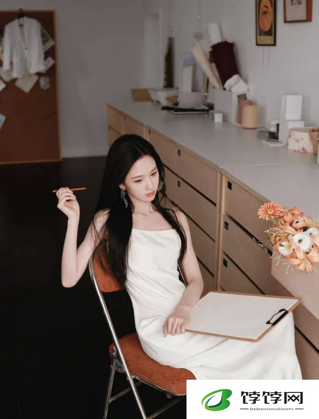 陈都灵