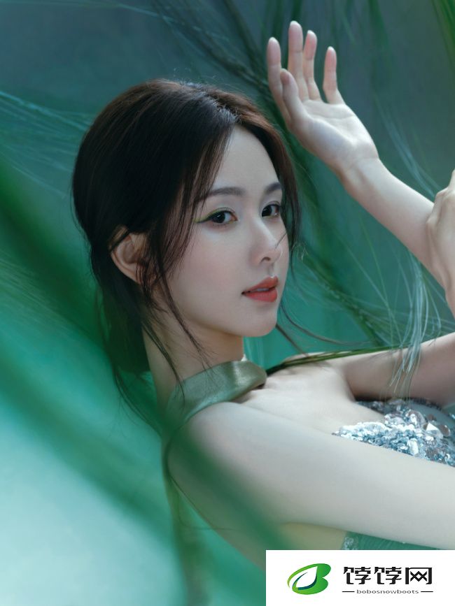 陈都灵