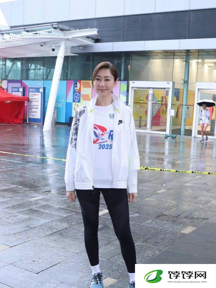 胡定欣谈及圈外男友：结婚“暂无计划”