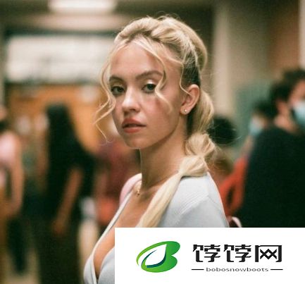 火辣女神悉尼妹主演《双影奇境》改编电影导演敲定