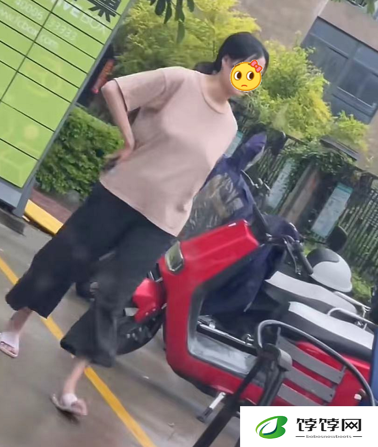 真空下楼取快递被 c 封禁原因：震惊全网的背后真相